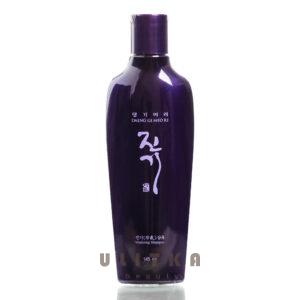 Регенерирующий шампунь  Daeng Gi Meo Ri Vitalizing Shampoo (145 мл) – Купити в Україні Ulitka Beauty