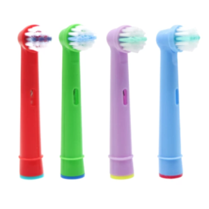 Сменные насадки для детской электрической зубной щетки Oral-B Soft Bristles EB-10A (1 уп - 4 шт) – Купити в Україні Ulitka Beauty