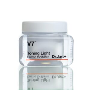 Ocвeтляющий витaминный кpeм DR.JART V7 Toning Light Cream (50 мл) – Купити в Україні Ulitka Beauty Ocвeтляющий витaминный кpeм DR.JART V7 Toning Light Cream (50 мл) – Купити в Україні Ulitka Beauty