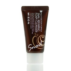 Пенка для умывания с муцином улитки Mizon Snail Repairing Foam Cleanser (30 мл) – Купити в Україні Ulitka Beauty