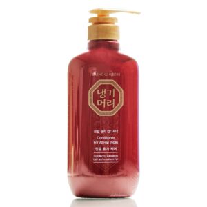 Питательный кондиционер для всех типов волос Daeng Gi Meo Ri Conditioner For All Hair Types (500 мл) – Купити в Україні Ulitka Beauty