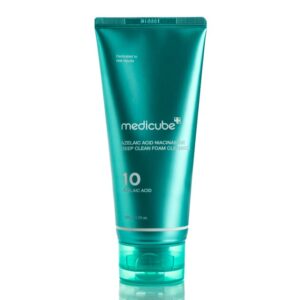 Пенка для глубокого очищения с азелаиновой кислотой и ниацинамидом  Medicube Azelaic Acid Niacinamide Deep Clean Foam Cleanser (120 мл) – Купити в Україні Ulitka Beauty