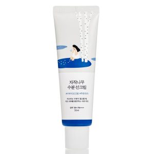 Увлажняющий солнцезащитный крем ROUND LAB Birch Juice Moisturizing Sun Cream SPF50+ PA++++ (50 мл) – Купити в Україні Ulitka Beauty