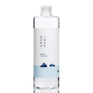 Увлажняющий тонер с эффектом пилинга ROUND LAB 1025 Dokdo Toner (500 мл) – Купити в Україні Ulitka Beauty Увлажняющий тонер с эффектом пилинга ROUND LAB 1025 Dokdo Toner (500 мл) – Купити в Україні Ulitka Beauty