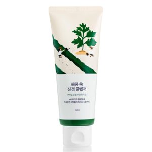 Очищающая пенка для лица с полынью ROUND LAB Mugwort Calming Cleanser (150 мл) – Купити в Україні Ulitka Beauty Очищающая пенка для лица с полынью ROUND LAB Mugwort Calming Cleanser (150 мл) – Купити в Україні Ulitka Beauty