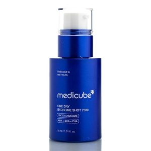 Интенсивная сыворотка с экзосомами и спикулами для сужения пор Medicube One Day Exosome Shot Pore Ampoule 7500 (30 мл) – Купити в Україні Ulitka Beauty Интенсивная сыворотка с экзосомами и спикулами для сужения пор Medicube One Day Exosome Shot Pore Ampoule 7500 (30 мл) – Купити в Україні Ulitka Beauty