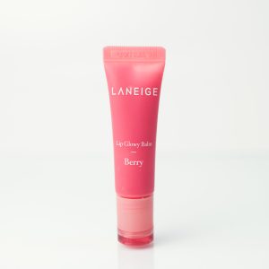 Бальзам для губ лесные ягоды Laneige Lip Glowy Balm Berry (10 мл) – Купити в Україні Ulitka Beauty Бальзам для губ лесные ягоды Laneige Lip Glowy Balm Berry (10 мл) – Купити в Україні Ulitka Beauty